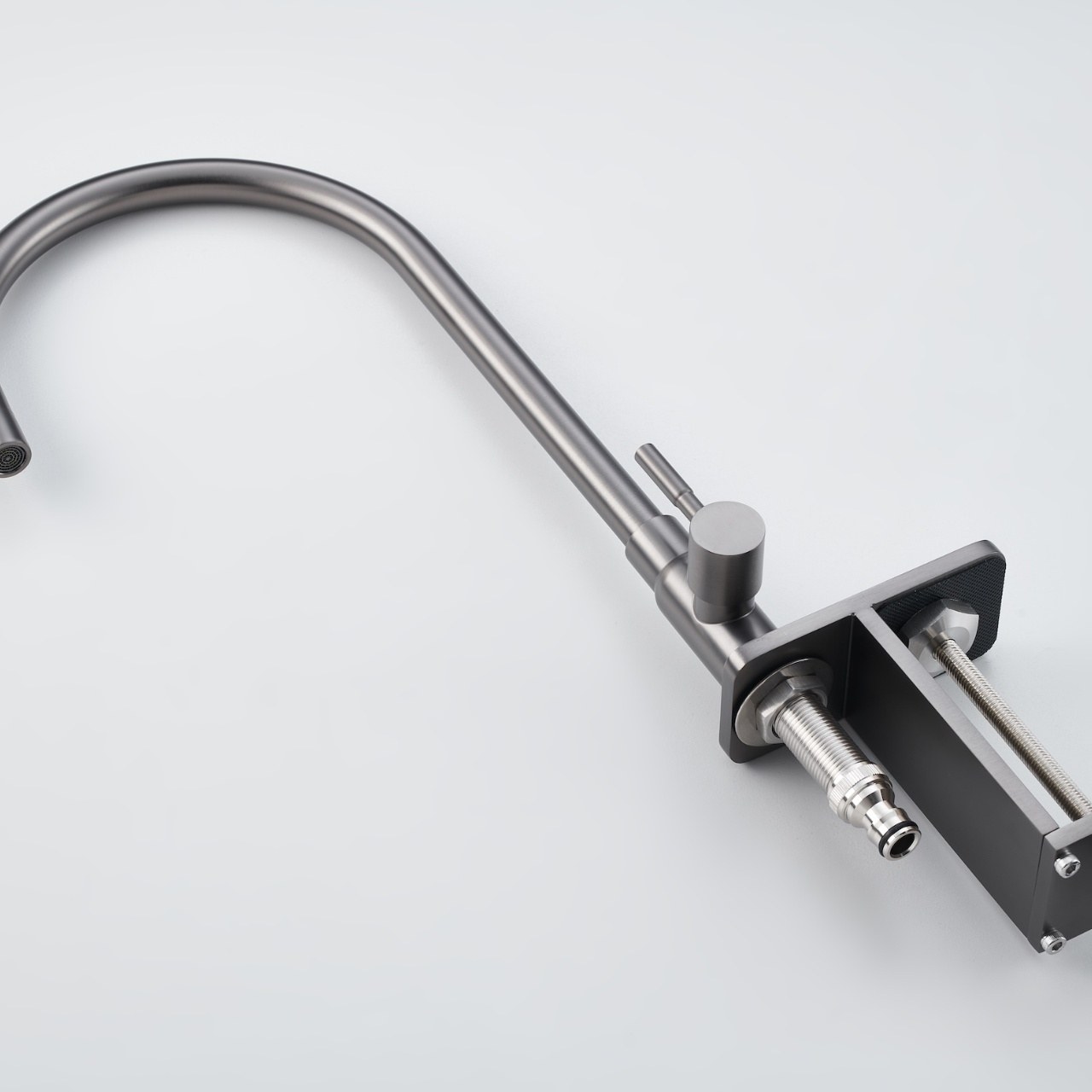 Outdoor Kitchen Faucet thumbnail 2